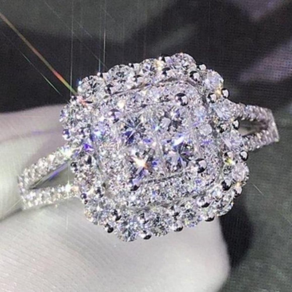 NEW 925 STERLING SILVER DIAMOND HALO SQUARE RING, CUTE RING, SHINY RING. - Picture 1 of 6